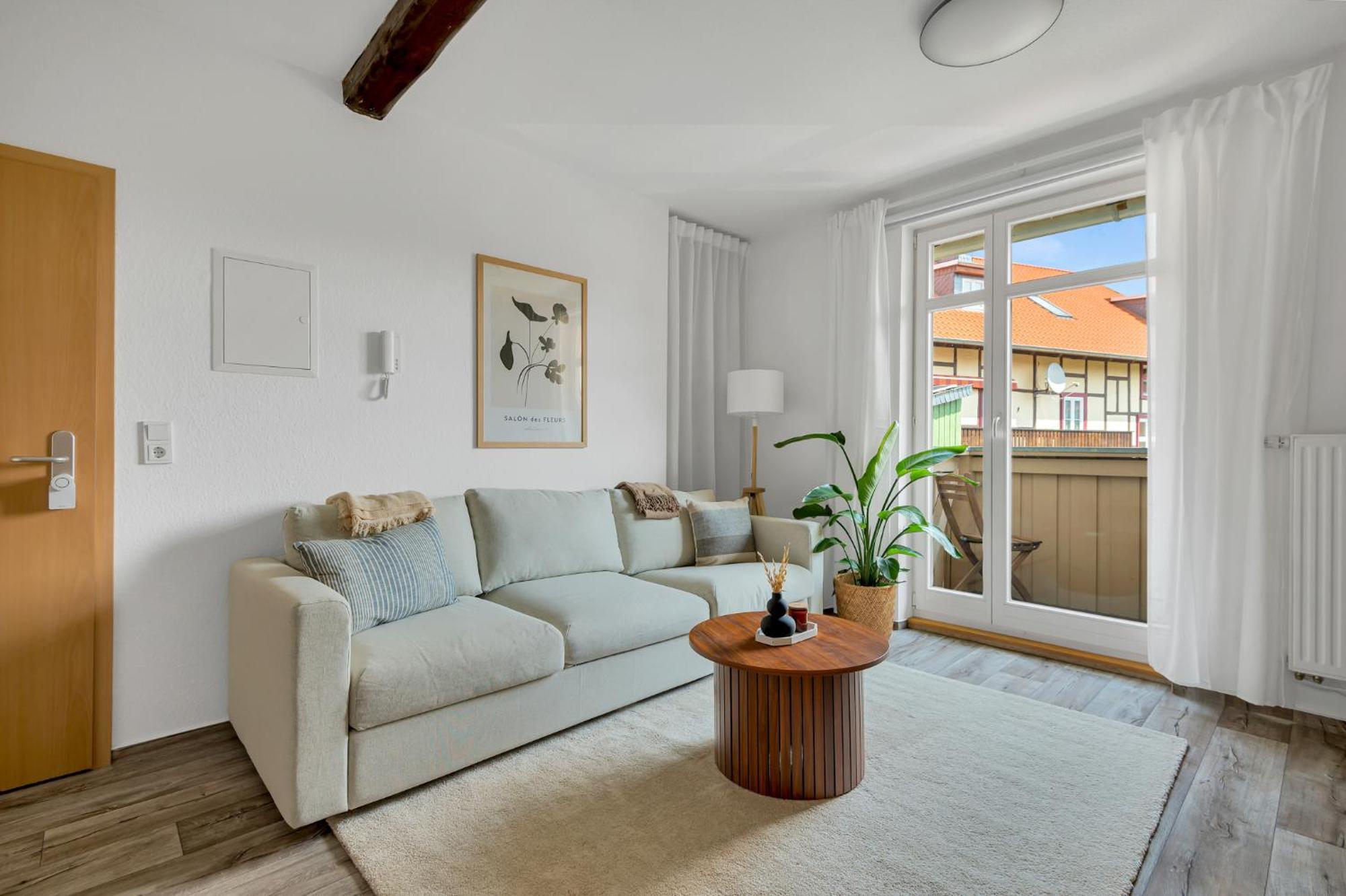 Tiny - Innenstadt - Balkon - Smart Tv *